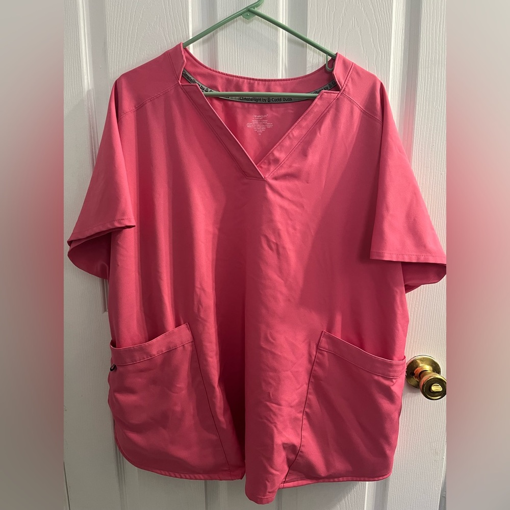 Cuddl duds pink jogger style scrubs in 3x